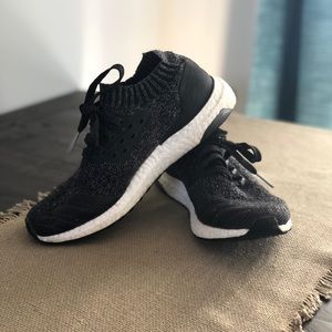 Adidas Women’s UltraBoost Uncaged 'Black Grey'
